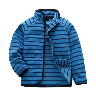 China Anti-wrinkle factory direct sales quality and comfort children winter jacket boys sweater designer Jackets for sale