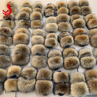 China Breathable Custom Color Raccoon Fur Slides And Purse Raccoon Fur Slides Brown Slippers For Mommy And Me for sale