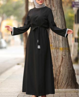 China 2020 Fashionable Modern Muslim Abaya Long Sleeve Dress OEM Feature Belt Muslim Abaya Girls Optional Islamic Clothing for sale