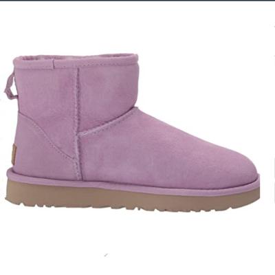 China 2020 Classic Style Breathable Winter Warm Artificial Wool Duck Snow Boots Women's Suede Platform Sneaker Flat Shoes for sale