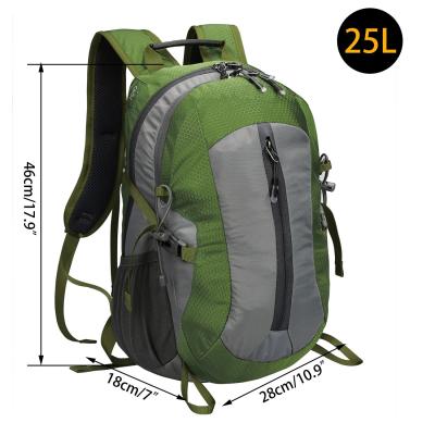 China kampierender NylonRucksack 25L Ripstop mit wasserdichter Abdeckung/hob Reißverschluss auf zu verkaufen