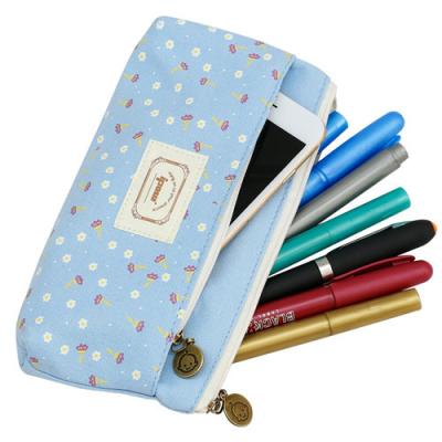 China Lovely Leisure Kids Personalized Pencil Case With Metal Zipper 12oz Canvas for sale