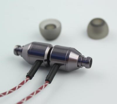 China OEM ODM High Quality Durable Magnetic Aluminum Earbuds 3.5mm In-ear Wired Headphones for sale