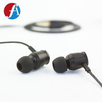 China In-Ear Leases High Resolution Audiophile Earphone / Earbuds / Headphones With Mic for sale