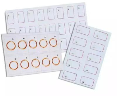 中国 13.56MHz NFC Inlay Sheet TAG 213 , 215 Inlay Dry NFC Antenna RFID PVC Sheets for Cards 販売のため