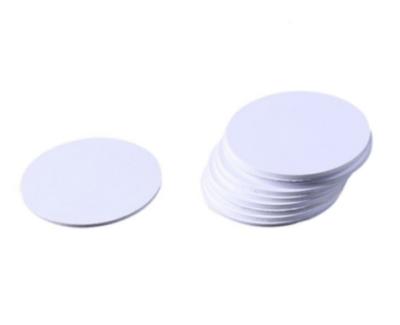 China NFC-Spaander 213 de Markeringenetiketten van 13.56MHz RFID 25 Mm-Diameter om Doos Te koop