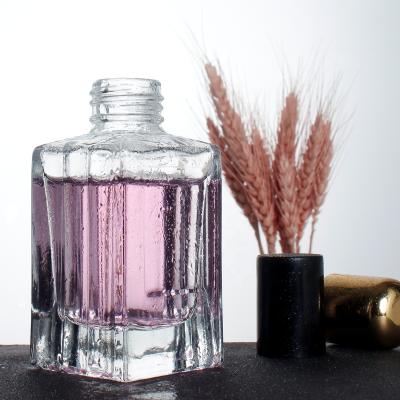 China 10ml 30ml 50ml 100ml cosmetic luxury glass perfume bottle with pump spray cap for sale