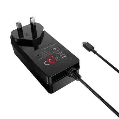 Chine type BRITANNIQUE de la prise 65W chargeur de palladium d'USB C de la fourniture de courant de C avec le matériel ignifuge + l'ABS de PC à vendre