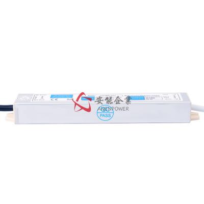 Chine 24V 20W imperméabilisent l'alimentation d'énergie de LED, catégorie standard d'EMC IP67 IP68 pour la bande de lumière de LED à vendre