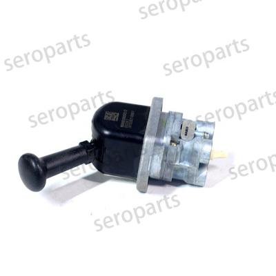 China Heavy Duty Truck Sinotruk Howo Truck Spare Parts WG9000360522 Hand Brake Valve 3 Holes for sale