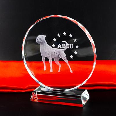 China 2020 wholesale Europe Canton white k9 crystal glass trophies customized custom laser engraved 3d image dog crystal trophy award for sale