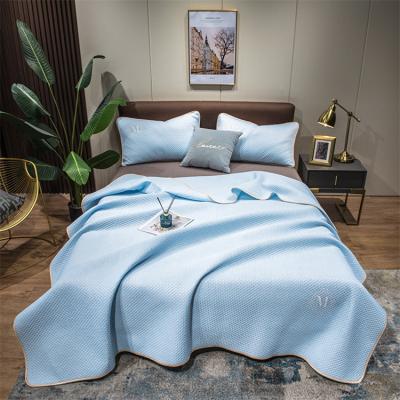 China Factory Supply Plain Folded Silk Bedding Set Pure Silk Cheap Silk Bedding Comforter Set for sale