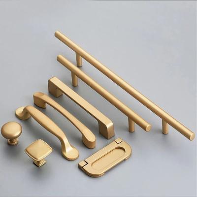 China Contemporary Furniture Handles Matte Black Gold Silver Kitchen Cabinet Pull Wardrobe Pull Not Punched Handles For Cabinets And Drawers for sale