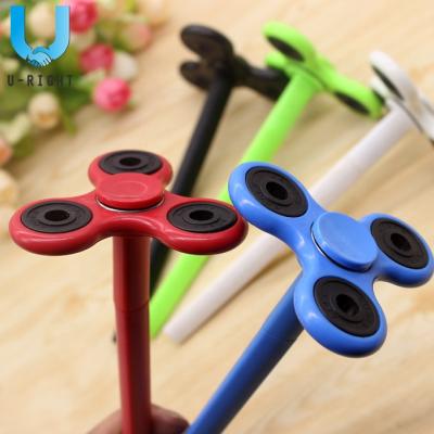 China Hot Selling Promotional Pen Factory Made Triangle Plastic Pen With Wiggle Hand Spinner for sale