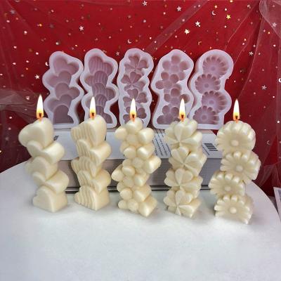 China Love Clover Aromatherapy Daisy Flower Daisy Flower Gypsum Soap Silicone Drip Viable Stacked and Scattered Mold DIY Aromatherapy Candle Mold for sale