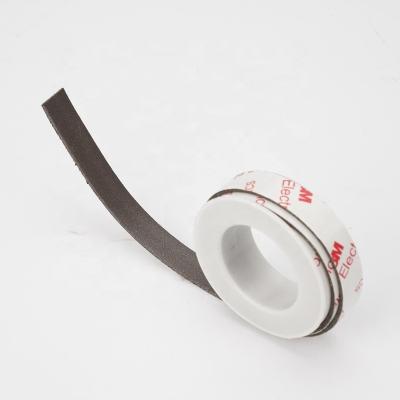 China extrusion rubber coated flexible self-adhesive magnetic tape for sale