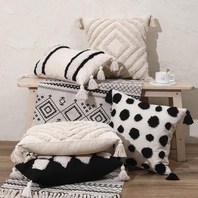 China Wholesale PORTABLE Bohemian Cushion Cover Tassel Home Decor Bohemian Pillow Case for sale