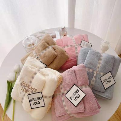 China Wholesale Toallas Viable Luxury Custom Beauty Brand Kids Baby Hand Face Microfiber Bath Towel Coral Fleece Plush Gift Set for sale