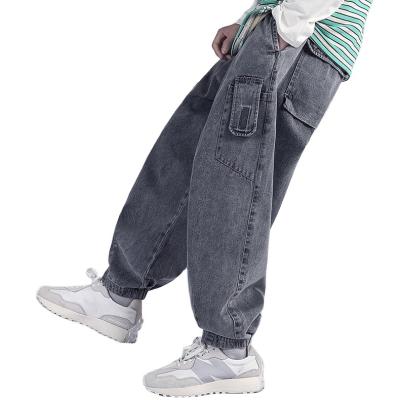 China QUICK DRY Ready To Ship Durable Cargo Jean To Wear Loose Leg Sports Jeans For Men for sale