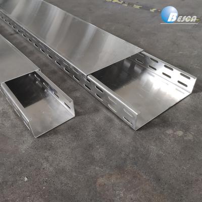 China Projects Steel Galvanized Perforated Cable Tray Side Punching Manufacturers for sale