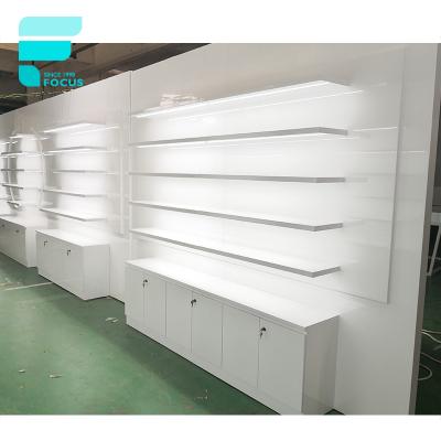 China Smoke& Vape Shop Smoke Shop Display Shelf Weed Shop Display Rack Glass Rack For Cigarette Shop Modern Design Vape Display CBD Store for sale