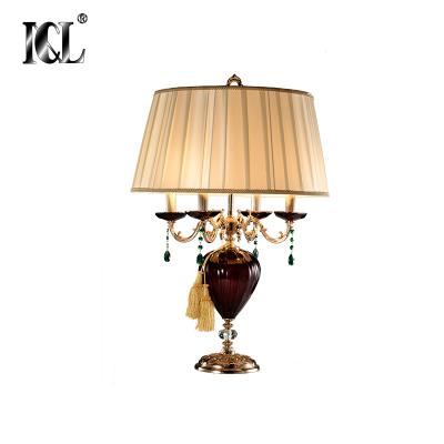 China Art Unique Good Modern Reputation Candelabra Crystal Table Lamp for sale