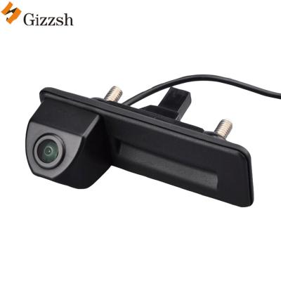 China Trunk Waterproof Grip Camera Handle Vehicle-Specific Rear View Camera for sale