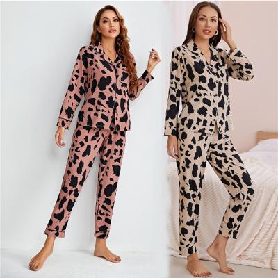 China 2022 Comfortable Autumn Winter Women's Pajama Sets Factory Wholesale Price Breathable Long Sleeve Pajamas Cow Printing Sleepwear for sale