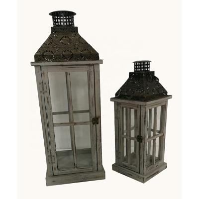 China Vintage Eco-Friendly Wooden Lantern Decorative Holiday Sconce Lantern for sale