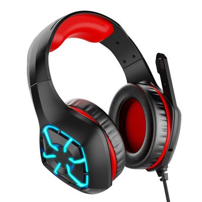 China 2022 Stylish Noise-cancelling Stereo Bass Gaming Headphones Usb Wired Game Earphone Factory Wholesale RGB Headphones for sale