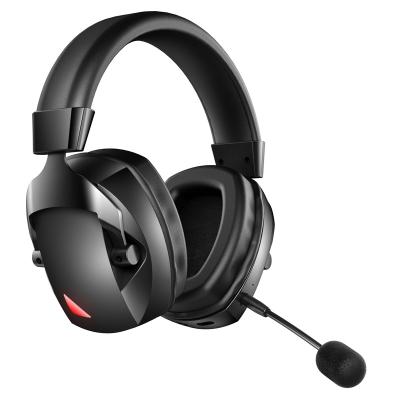 China 2022 New RGB Radio Gaming Headset Led Noise Canceling Headphones Bass Gaming Headphones Wireless Headphone For Gifts for sale