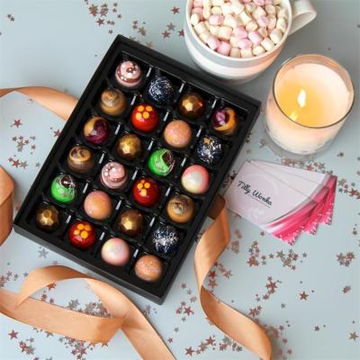 China New Design Logo Recyclable Custom Eco-Friendly Luxury Candy Packaging Truffles Pack Chocolate Luxury Paper Boxes With Divider for sale