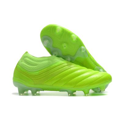 China Fashion\comfortable cheap soccer\durable 2022 new cleats shoes outdoor sport football shoes soccer shoes for men soccer boots for sale