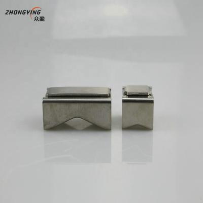 China Universal Stainless Steel Stainless Steel Sign Clips Universal Channel Flange for sale