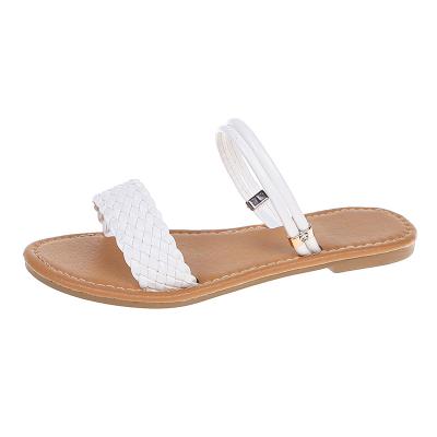 China Hard-Wearing 2021 Summer Women's Sandals 2 kinds of wear slippers and sandals Weave Ladies Soft Shoes Flat Female Flip Flops for sale