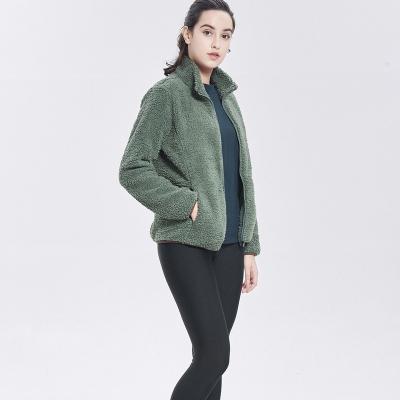 China 2021 New Viable Short Autumn/Winter Cute Warm Thick High Quality Casual Coral Fleece Zipper Coats Women for sale