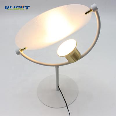 China Modern Hotel Furniture Lighting Fixtures GU10 LED Indoor Modern Single Desk Table Lamp for sale