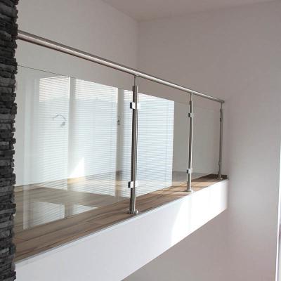 China Direct Selling Modern Indoor Outdoor Staircase Fencing 304 316 Stainless Steel Railing Balcony Railing Glass Railing For Stairs for sale