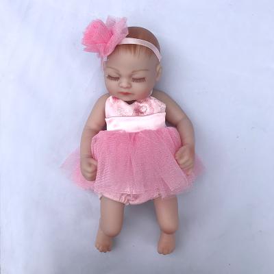 China DIY TOY Babies Lifelike Full Body silicone silicon soft toys for girls dolls for kids appease lifelike vinyl reborn doll for sale