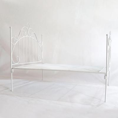 China Adjustable Stainless Steel Base 1/6 DOLL PRINCESS Wrought Iron Bed for sale