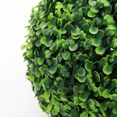 China Home Garden Office Wedding  Decoration Home Decor Indoor Decoration Artificial Grass Boxwood Wholesale Topiary Ball  Hanging Ball for sale