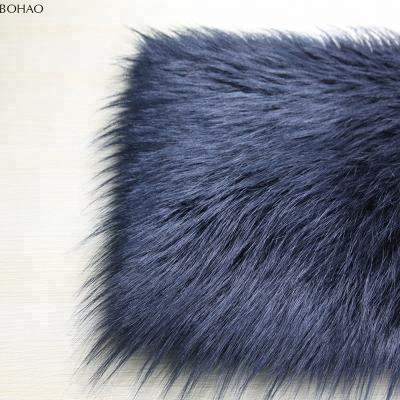 China Garment Factory Price High Quality Faux Fox Fur Plush Fabrics for sale