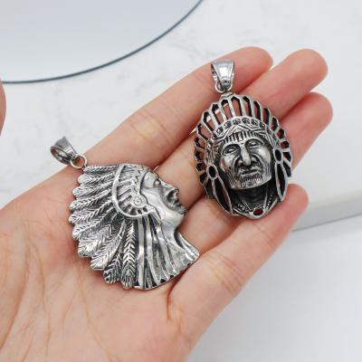 China Vintage FASHIONABLE Wholesale Bulk Custom Necklace Diy Charm Pendant Jewelry Non Tarnish Stainless Steel Portrait Pendant For Men And Women for sale