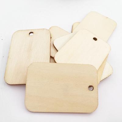 China Rectangle Global White Unfinished Wood Hanging Tags For Gift Wedding Gift Tags With Rope for sale