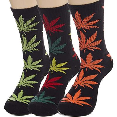 China Low Moq Sporty Weed Socks Wholesale Weed Leaf Printing Socks for sale