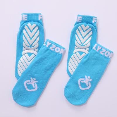 China Factory Custom Product Logo Polyester Jumping Socks PVC Ankle Trampoline Park Socks Navy Blue Breathable White Socks for sale