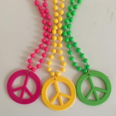 China Fashionable Simple Material Resin Peace Party Sign Material Necklace Pendant Holiday Jewelry for sale