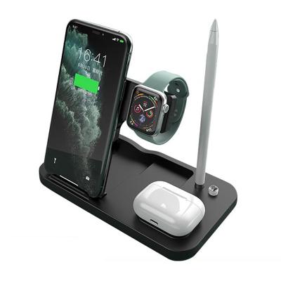 China Foldable 4 in 1 Wireless Charger Amazon Hot Sale New Foldable 4 in 1 Fast Qi Wireless Charger Dock For iPhone iWatch Airpords Apple Pencil for sale