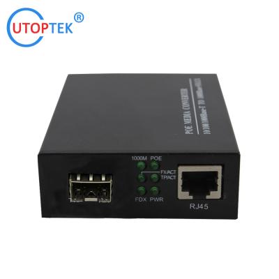 China 1-port 10/100/1000M TX to 1-port 1000M SFP Slot POE media converter with DC52V power for sale