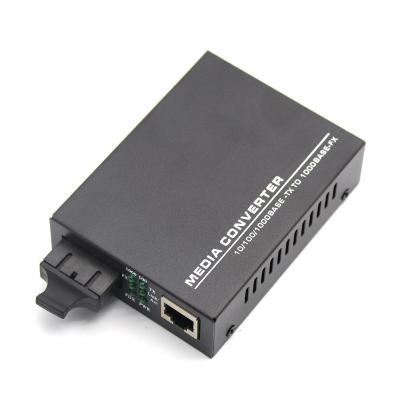 China 10/100/1000Mbps Fiber media converter SM Duplex SC 20km with DC power for sale